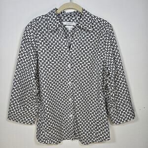 Foxcroft Women's Black And White Geometric Chain Design. Size Large
